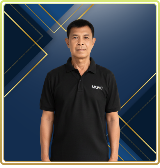 นายสมชาย คุ้มปรางค์