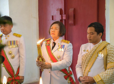 พิธีเวียนเทียนสมโภชน้ำพระพุทธมนต์ศักดิ์สิทธิ์ ... พารามิเตอร์รูปภาพ 8