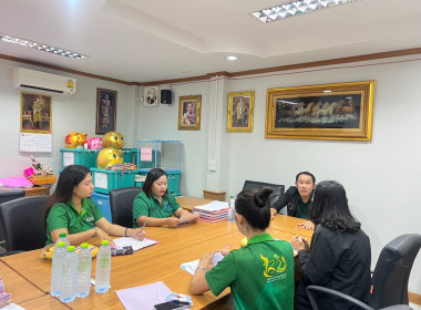 ผู้อำนวยการกลุ่มตรวจการสหกรณ์ พร้อมเจ้าหน้าที่ ... พารามิเตอร์รูปภาพ 3