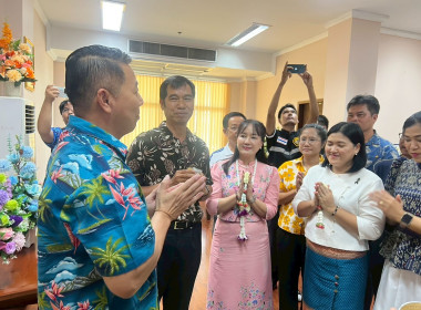 สำนักงานสหกรณ์จังหวัดชัยนาท ร่วมสืบสานประเพณีสงกรานต์ ... พารามิเตอร์รูปภาพ 3