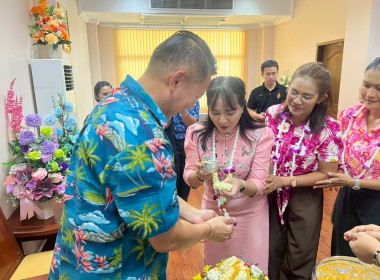 สำนักงานสหกรณ์จังหวัดชัยนาท ร่วมสืบสานประเพณีสงกรานต์ ... พารามิเตอร์รูปภาพ 4